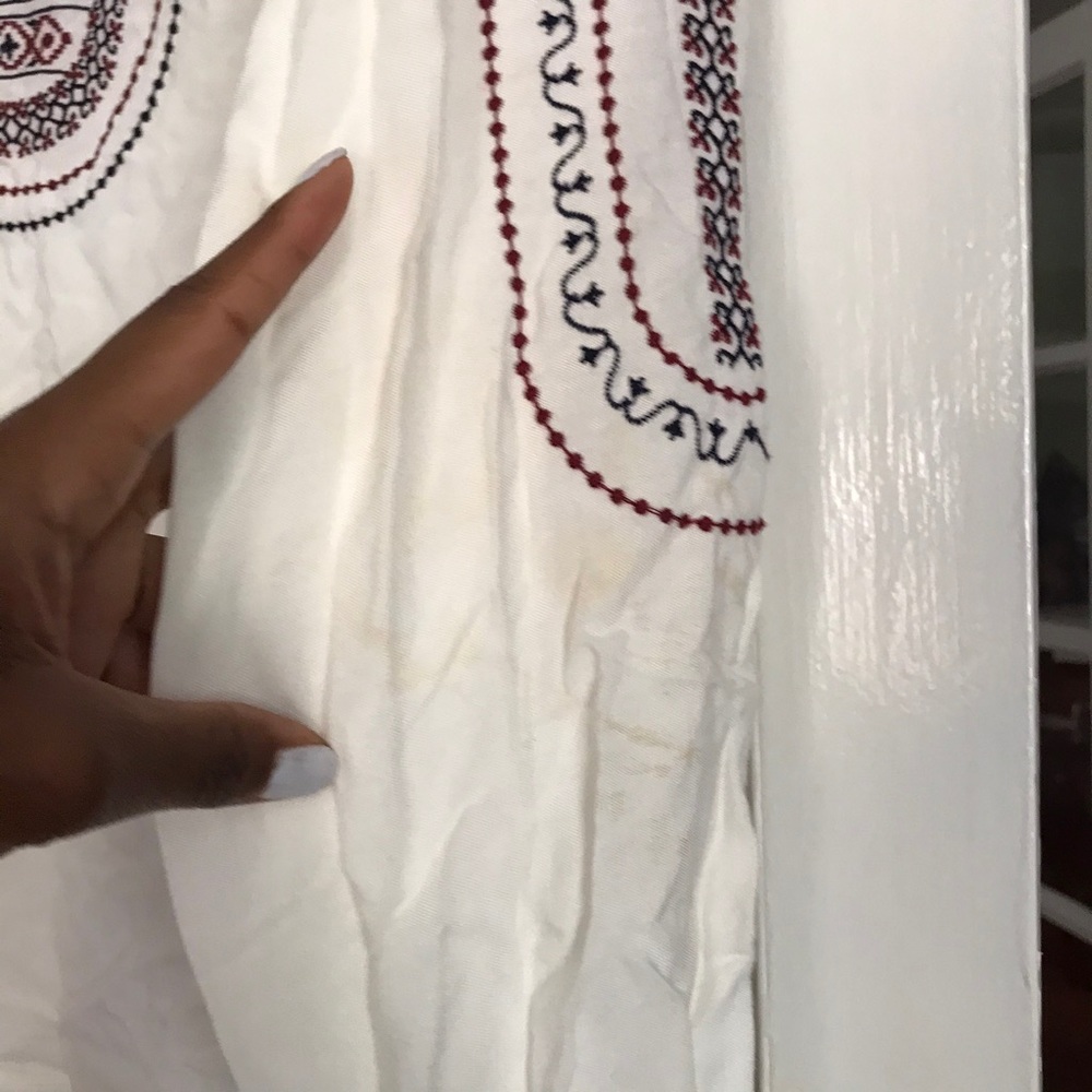 Embroidered Long Sleeve - Picture 4 of 5